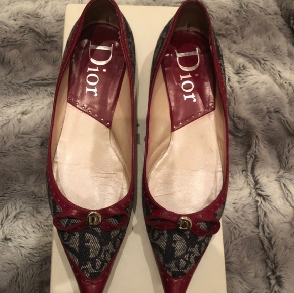 Rare! Dior Classic Canvas Logo Flats with Burgundy Trim - Picture 9 of 11